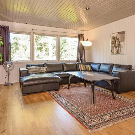 Pet Friendly In With Sauna